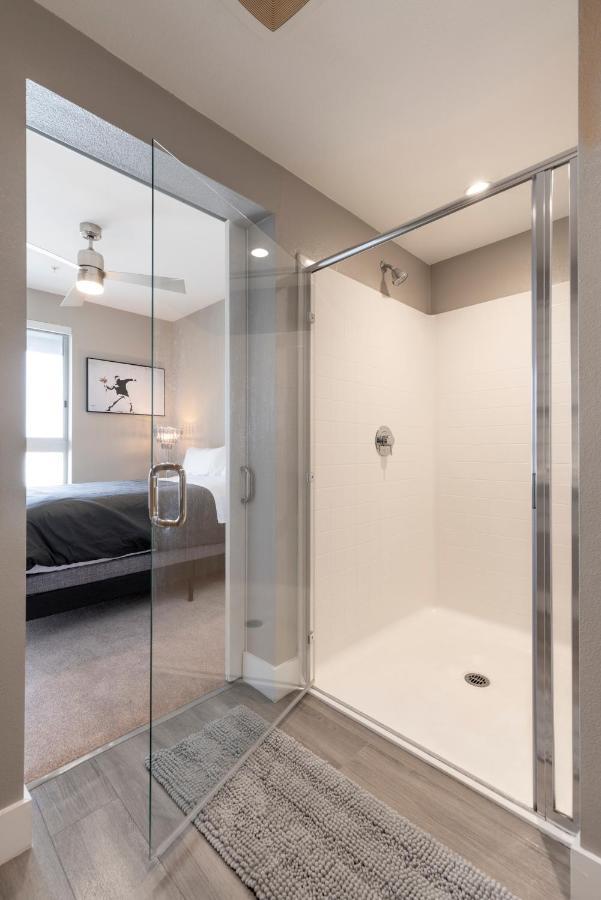 2br New Construction Modern Luxury Views, Pool & Patio Apartamento